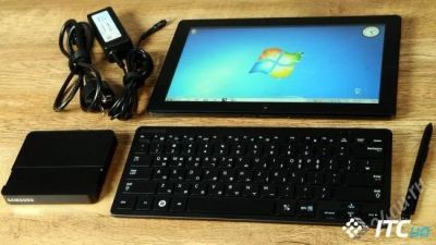 Лот: 2746439. Фото: 1. Bluetooth клавиатура с Док-станцией... Клавиатуры и мыши