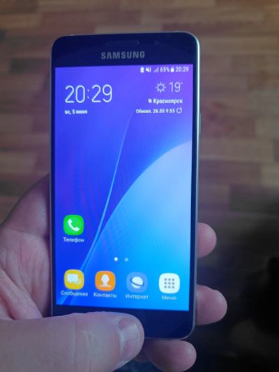 Лот: 19130393. Фото: 1. Телефон Samsung galaxy a3 2017. Кнопочные мобильные телефоны