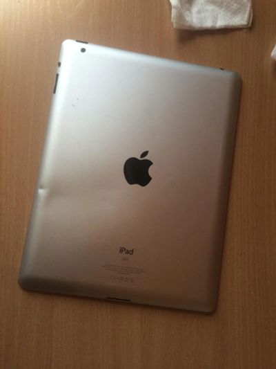 Лот: 7643068. Фото: 1. IPad 2 32 gb. Планшеты