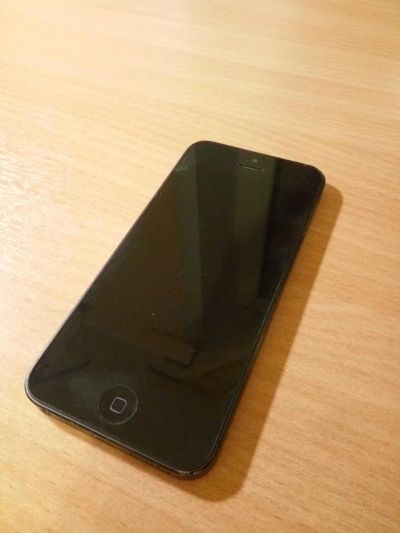 Лот: 10643654. Фото: 1. Iphone 5 16gb. Смартфоны