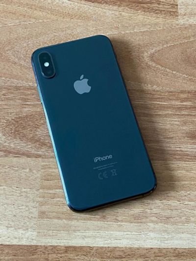Лот: 17548778. Фото: 1. IPhone xs 64 gb. Смартфоны