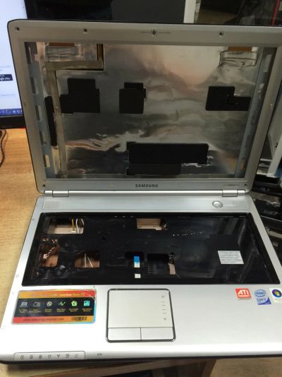 Лот: 9340531. Фото: 1. корпус петли шарниры Samsung R410. Корпуса, блоки питания
