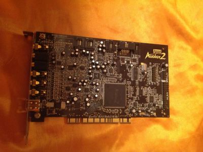 Лот: 6768267. Фото: 1. Sound blaster audigy 2. Звуковые карты
