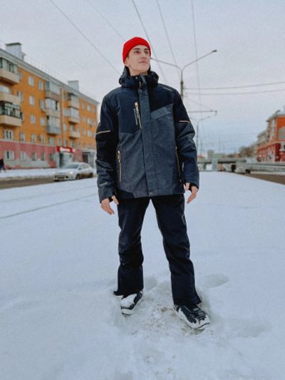 Лот: 21105417. Фото: 1. Горнолыжная куртка мужская Hello... Зимняя спортивная одежда