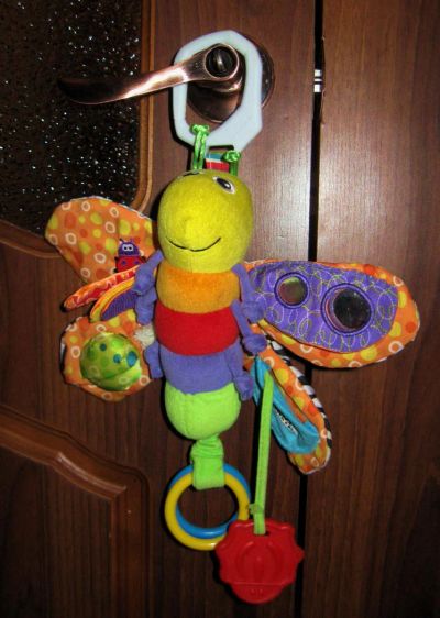 Лот: 4916103. Фото: 1. Игрушка Lamaze Бабочка. Развивающие