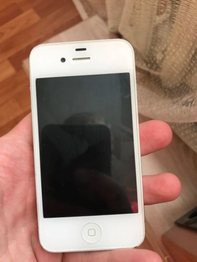 Лот: 9942199. Фото: 1. iPhone 4 8gb рст. Смартфоны