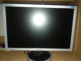 Лот: 8517563. Фото: 1. Монитор Samsung SyncMaster 205Bw. ЖК-мониторы