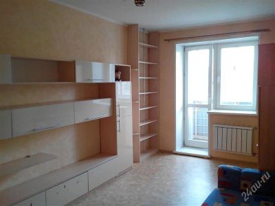 Лот: 2945129. Фото: 1. В аренду однокомнатная квартира... Квартиры, студии