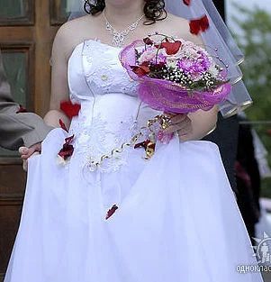 Лот: 4404040. Фото: 1. Свадебное платье. Другое (свадебная мода)