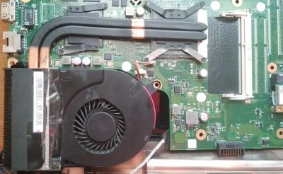 Лот: 12652066. Фото: 1. Ноутбук Acer Aspire E1-772G запчасти... Системы охлаждения