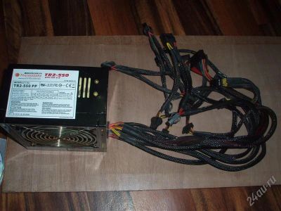 Лот: 1382332. Фото: 1. Блок питания 550W ATX Thermaltake... Корпуса, блоки питания