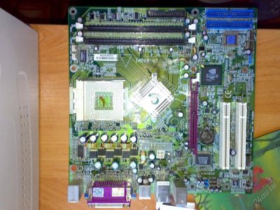 Лот: 80491. Фото: 1. Материнская плата Epox-8RGMI нерабочая. Материнские платы