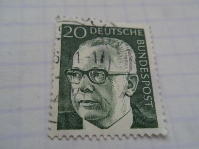 Лот: 8791651. Фото: 1. Почтовая марка-для Вашей коллекции... Марки