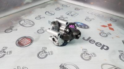 Лот: 23956645. Фото: 1. Насос масляный АКПП Nissan Qashqai... Трансмиссия