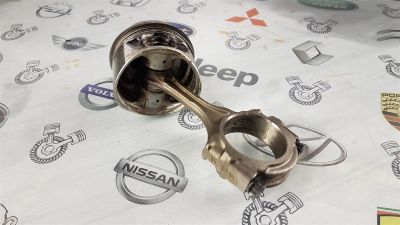 Лот: 23591211. Фото: 1. Поршень с шатуном Toyota Mark... Двигатель и элементы двигателя
