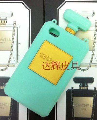 Лот: 4402943. Фото: 1. Новенький чехол Chanel на Iphone... Чехлы, бамперы