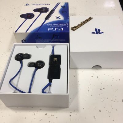 Лот: 15120096. Фото: 1. Наушники PlayStation in-ear stereo... Игровые приставки, консоли