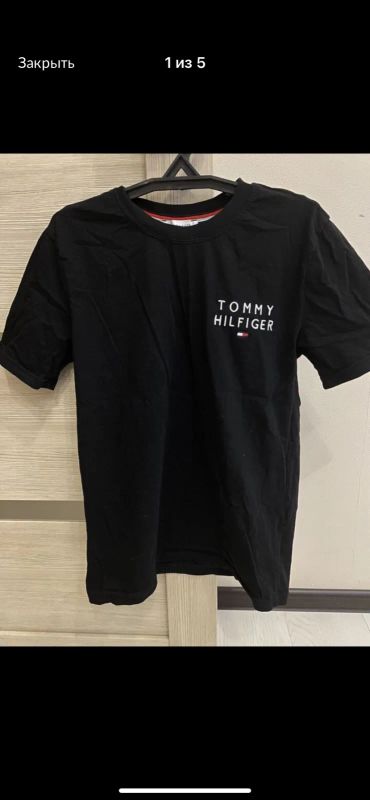Лот: 20547046. Фото: 1. Футболка Tommy Hilfiger. Футболки, поло