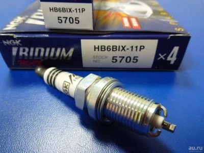 Лот: 8332063. Фото: 1. Свеча зажигания NGK 5705 HB6BIX-11P. Двигатель и элементы двигателя