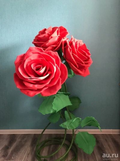 Лот: 11869713. Фото: 1. Ростовая композиция (розы). Искусственные и сувенирные цветы