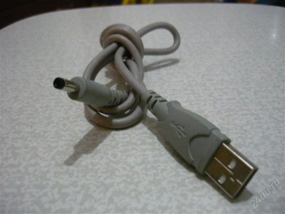 Лот: 1449608. Фото: 1. для зарядки телефона через USB. Зарядные устройства, блоки питания, адаптеры сетевые для смартфонов