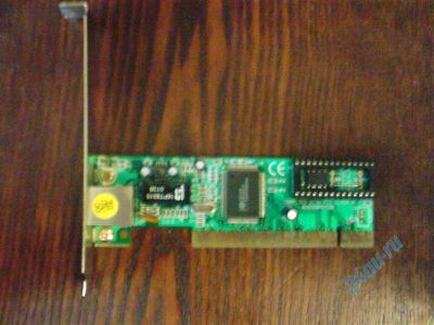 Лот: 714406. Фото: 1. Сетевая карта Fast Ethernet Surecom... Сетевые карты