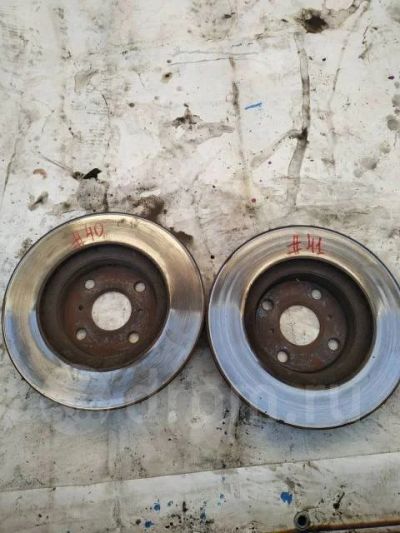 Лот: 15574945. Фото: 1. Тормозные диски Toyota Corolla... Тормозная система