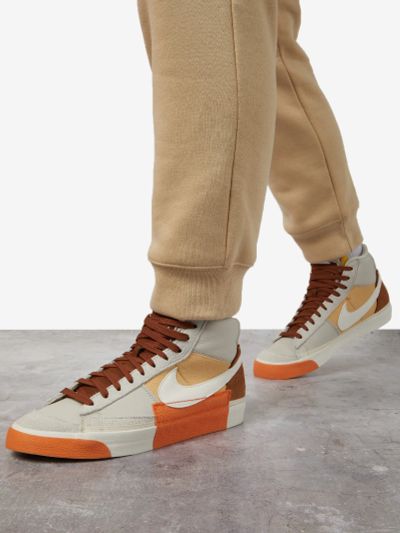 Лот: 24289358. Фото: 1. Кеды мужские Nike Blazer Mid Pro... Кеды, кроссовки, слипоны