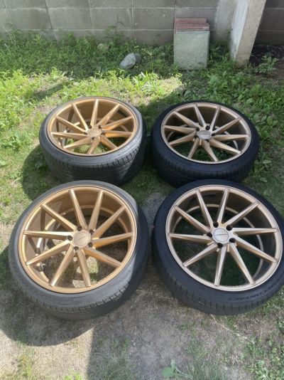 Лот: 19184879. Фото: 1. Оригинальные диски Vossen r20. Диски