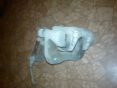 Лот: 3415178. Фото: 1. Задний правый супорт Honda CF4. Тормозная система