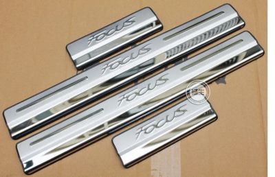 Лот: 3836113. Фото: 1. накладки на пороги Ford Focus... Другое (оснащение, оборудование, аксессуары)