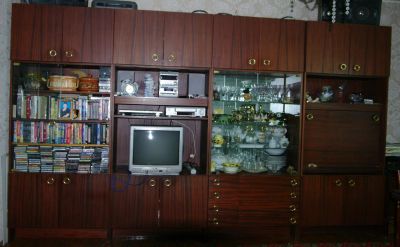 Лот: 5973103. Фото: 1. Стенка из шпона!. Гостиные, стенки, горки