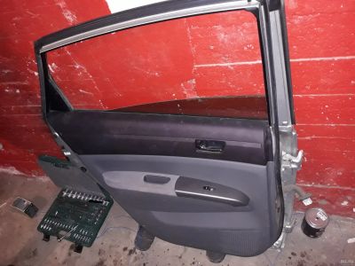 Лот: 12823550. Фото: 1. Левая задняя дверь Prius 20. Кузов