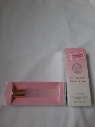 Лот: 18724221. Фото: 1. Духи Versace bright crystal. Женская парфюмерия