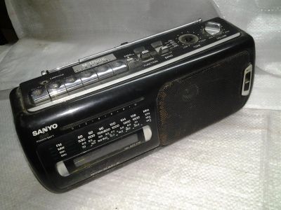 Лот: 6697329. Фото: 1. магнитола Sanyo (35-1\2). Музыкальные центры, магнитолы