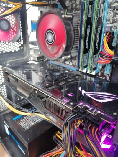 Лот: 18845414. Фото: 1. 1080 Ti (STRIX). Видеокарты