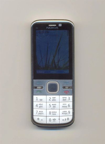 Лот: 3588150. Фото: 1. Nokia c5-00 белый полный комплект... Кнопочные мобильные телефоны