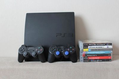 Лот: 9354141. Фото: 1. Playstation PS3 320Gb + 2 геймпада... Игровые приставки, консоли