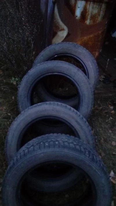 Лот: 8244605. Фото: 1. Зимняя шипованная резина pirelli... Шины