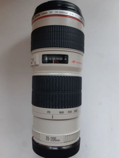 Лот: 19623303. Фото: 1. Canon EF 70-200 F4 L. Объективы