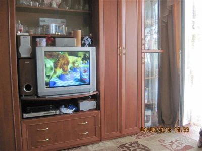 Лот: 1907855. Фото: 1. срочно стенку продам. Гостиные, стенки, горки