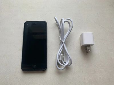 Лот: 17562841. Фото: 1. iphone 5 32 Gb. Смартфоны