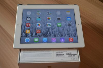 Лот: 4948867. Фото: 1. iPad 2 64Gb Wi-Fi + 3G. Планшеты