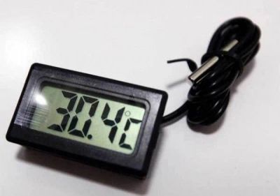 Лот: 13589931. Фото: 1. Цифровой LCD термометр с выносным... Датчики измерительные для дома, квартиры