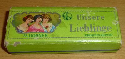 Лот: 6403708. Фото: 1. губная гармошка M.Hohner Unsere... Духовые