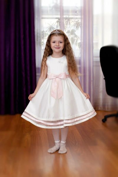 Лот: 3943750. Фото: 1. Нарядное платье. Платья, сарафаны