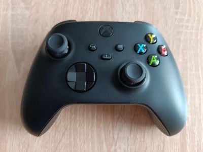 Лот: 25242166. Фото: 1. Продам Геймпад беспроводной Microsoft... Аксессуары для игровых приставок, консолей, геймпады
