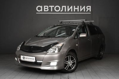 Лот: 24348583. Фото: 1. Toyota Wish, I Рестайлинг 1.8... Автомобили