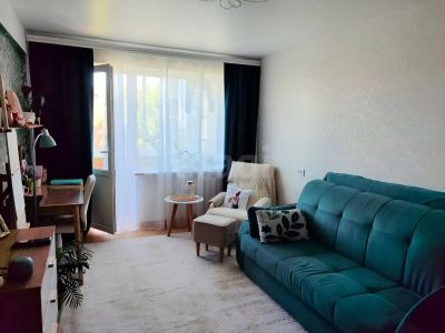 Лот: 25516646. Фото: 1. 3-комн. квартира , Красноярск... Квартиры, студии