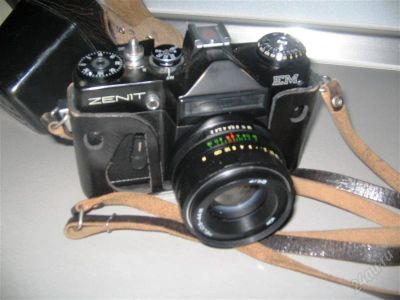 Лот: 1045949. Фото: 1. (№1243)фотоаппарат зенит ем. Плёночные зеркальные